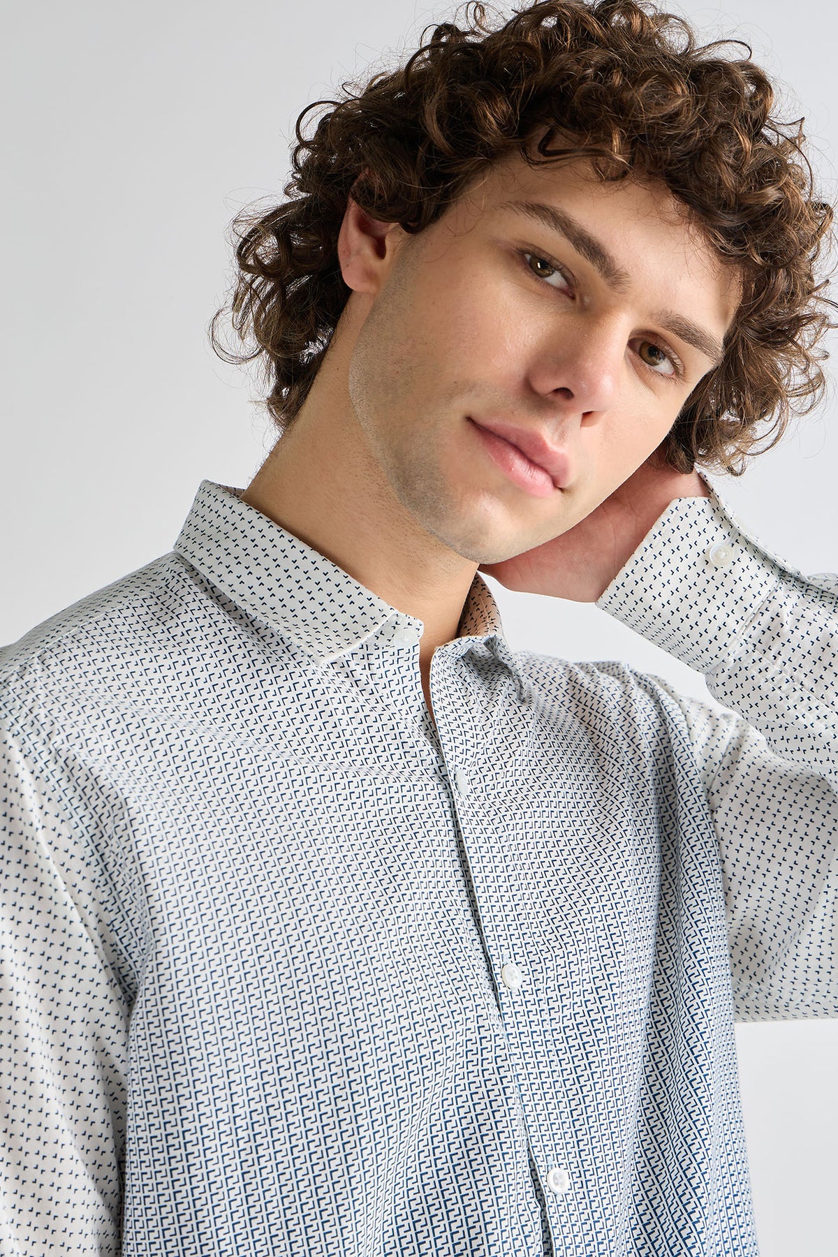 Men’s Gradient Print Shirt